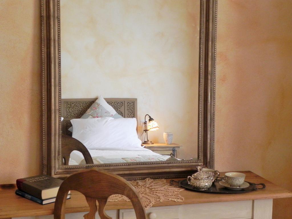 Agriturismo Sugheretello Semproniano Ruang foto